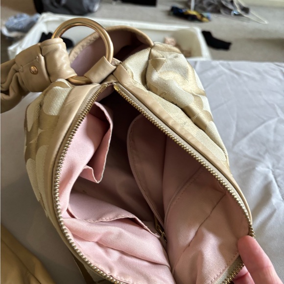 Coach Tan and Cream Shoulder Bag - Picture 8 of 8